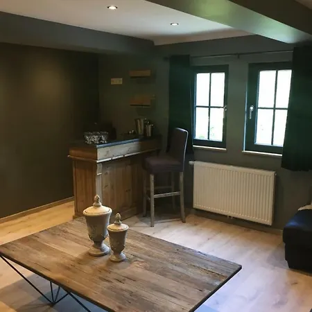 Ferme Simon-jacuzzi Apartman